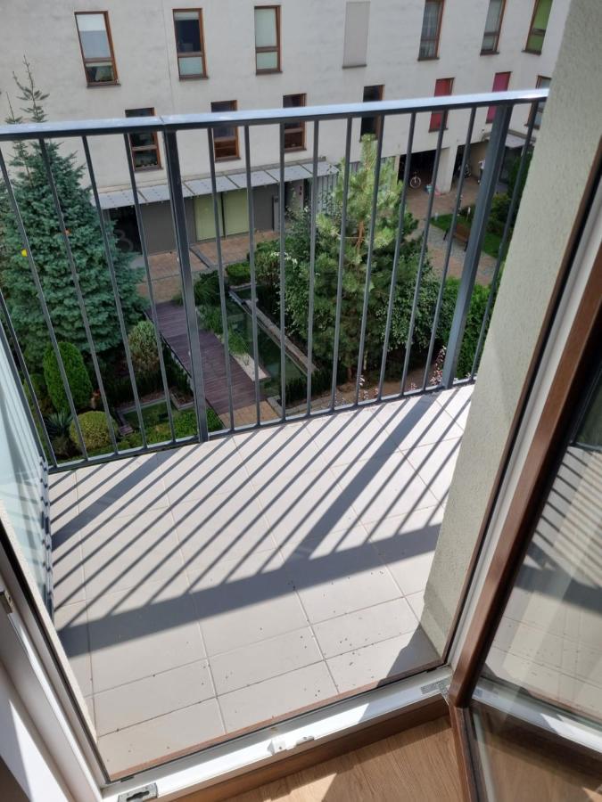 Aparthotel In Warsaw Very Close To The City Center, Free Underground Parking, Wifi, Air Conditioning, Balcony Ngoại thất bức ảnh